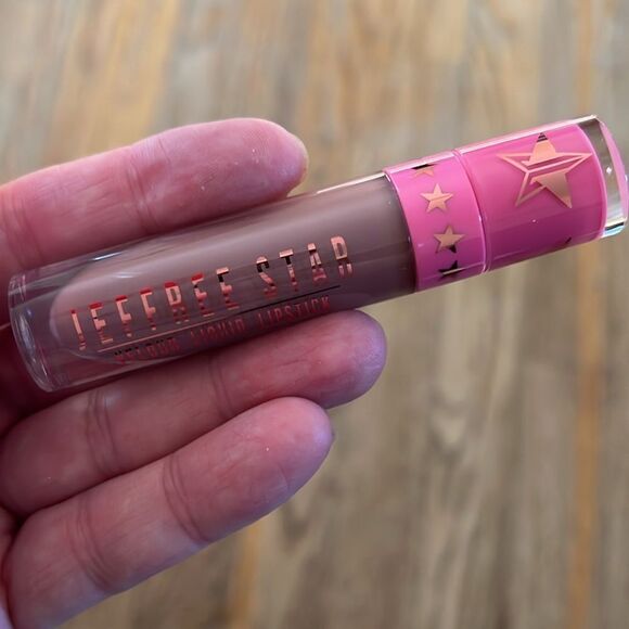 Jeffree Star Velour Liquid Lipstick DECEASED - Picture 1 of 6